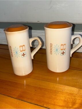 Taylor Smith Taylor Cathay Salt Pepper Shakers MCM Atomic Starburst USA